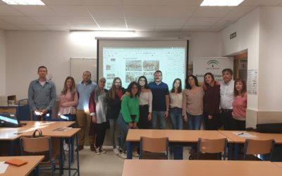 CHARLA Y PARTICIPACIÓN EN EL PROGRAMA TALENTO EMPRENDEDOR. DIRIGIDA AL ALUMNADO DE 2º DEL C.F. DE FARMACIA Y PARAFARMACIA EN EL MODULO DE EIE