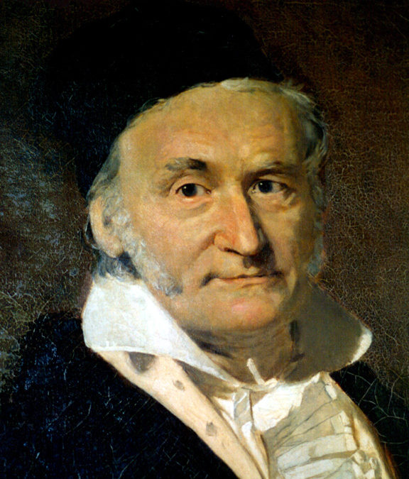 Escucha el Podcast «El Matenavegante» y los momentos de historia de las matemáticas: Gauss y la Ley de Bode