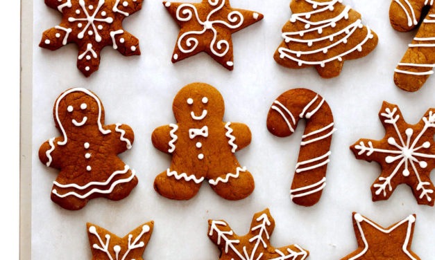 MAKING GINGERBREAD COOKIES