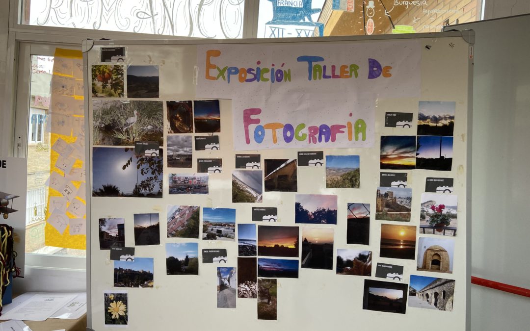 Exposición del taller de creatividad «Historia de Granada a través de la fotografía»