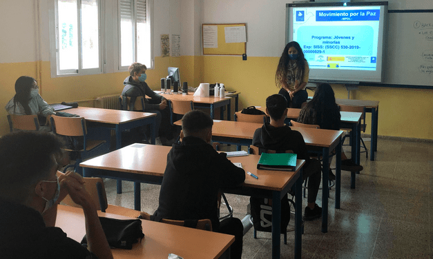 Inicio del programa «Jóvenes y minorías» de la ONG «Movimiento por la Paz»