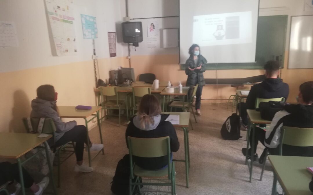 Taller «Menores ni una gota»