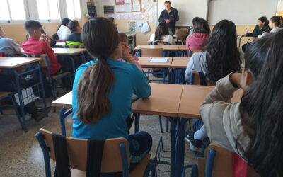 Charla sobre gestión del agua