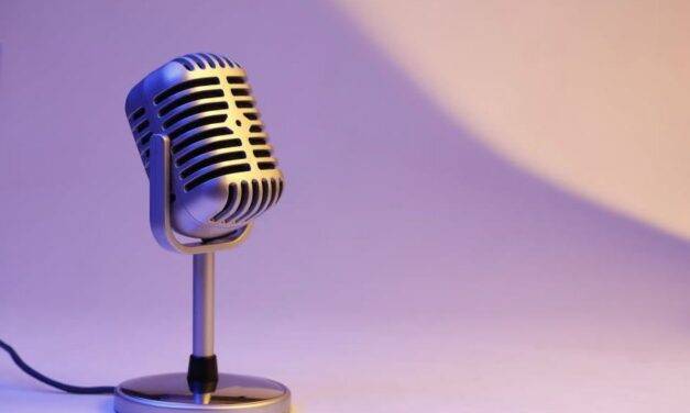 Programa 160 de Radio la Madraza: Entrevista a Carmen García Romero, maestra en prácticas, de la Universidad de Granada.