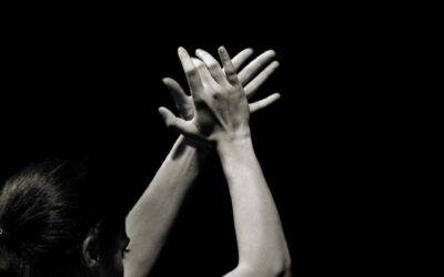 Programa 151 de Radio la Madraza: taller de palmas «la igualdad en tus manos»