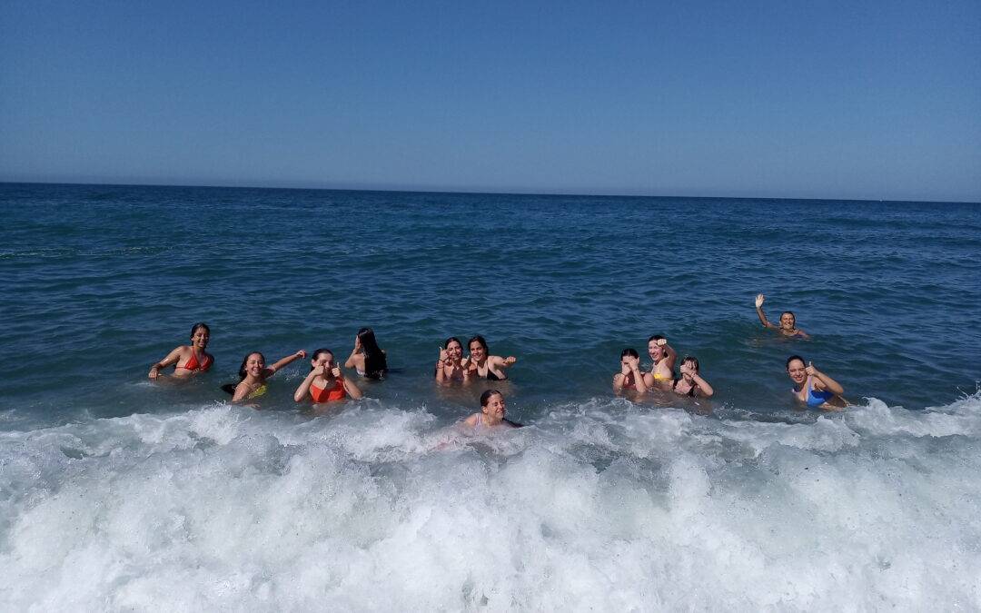 1º ESO en la playa de Torrenueva