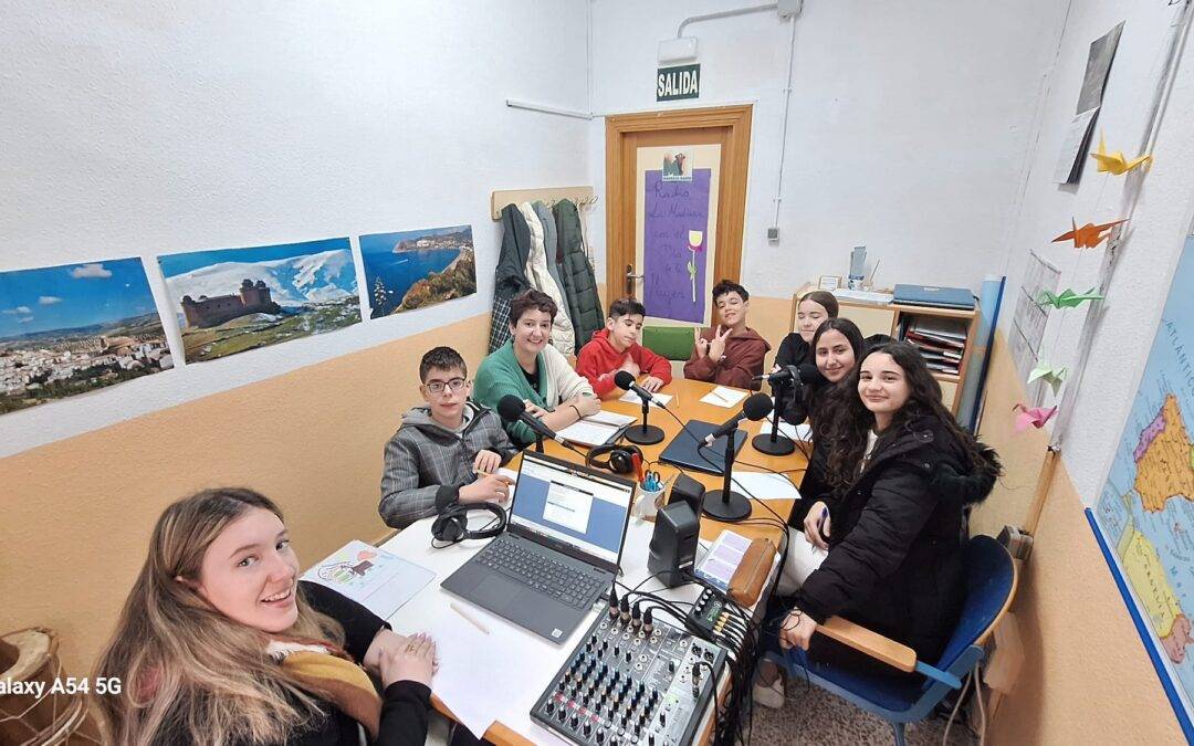 Programa de Radio La Madraza nº182: Asociación Mírame.