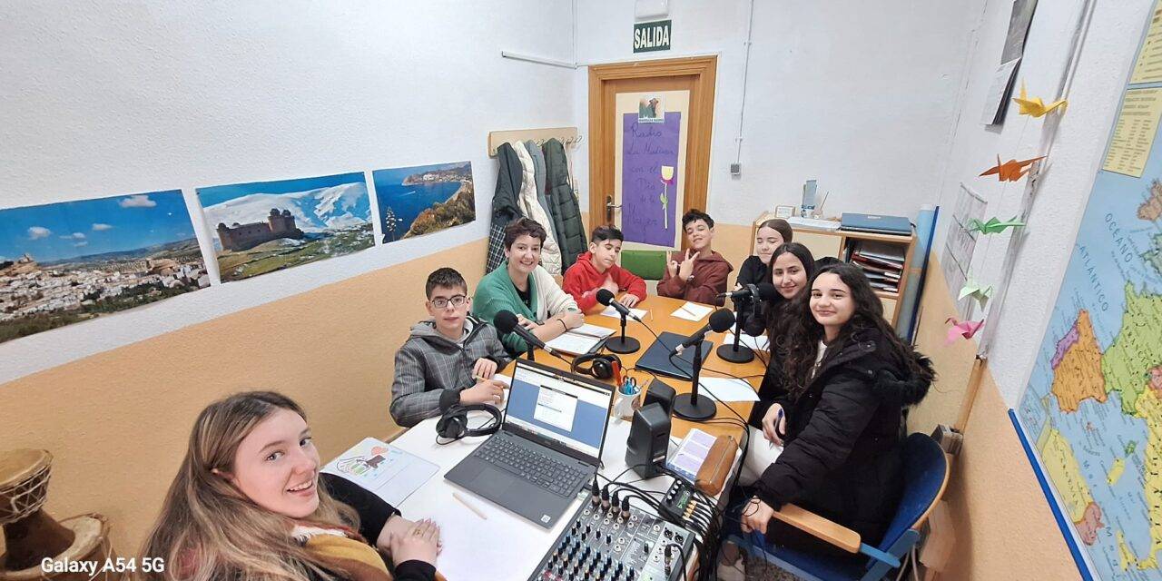 Programa de Radio La Madraza nº182: Asociación Mírame.