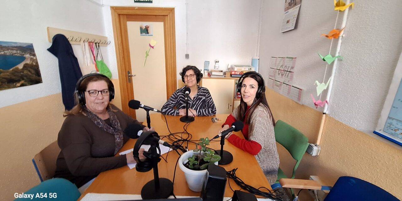 Programa de Radio La Madraza nº296 : Jubilación de Elena Luzón.
