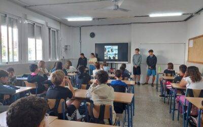 Celebración de los #ErasmusDays 2026. ¡Conseguimos que Europa brille en el IES La Madraza!