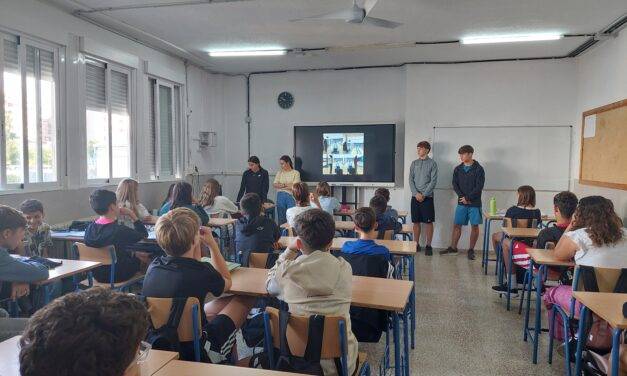 Celebración de los #ErasmusDays 2026. ¡Conseguimos que Europa brille en el IES La Madraza!